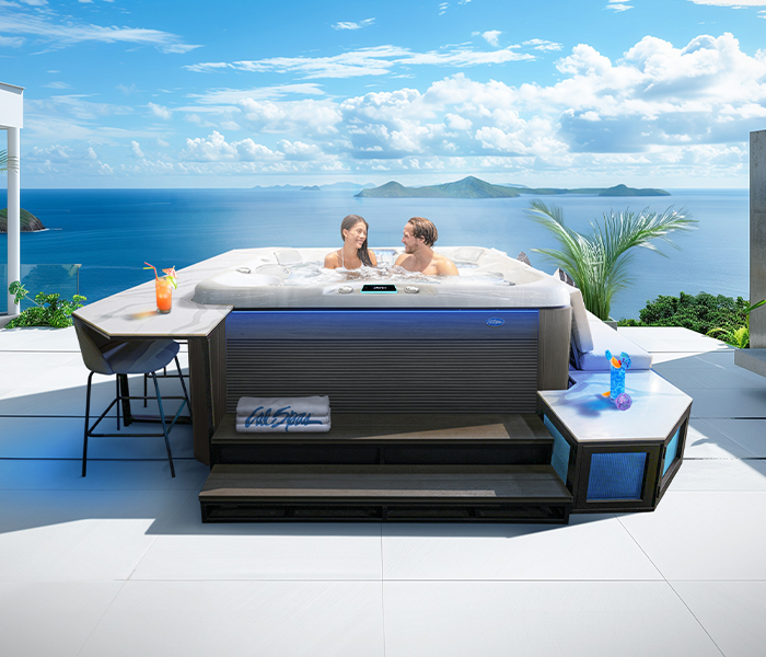 Calspas hot tub being used in a family setting - Lake Forest