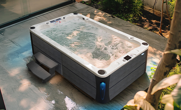 Deck Series Lake Forest hot tubs for sale